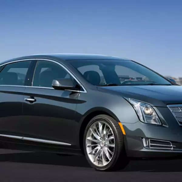 ´El modelo es impulsado por un motor V6 de 3.6 litros con inyección directa que desarrolla 300 caballos de fuerza.