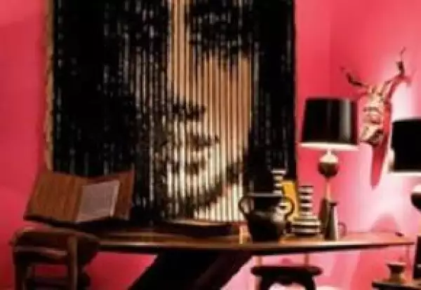 Nada aquí es accidental.