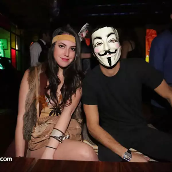 Casandra Ross,Héctor Fitch