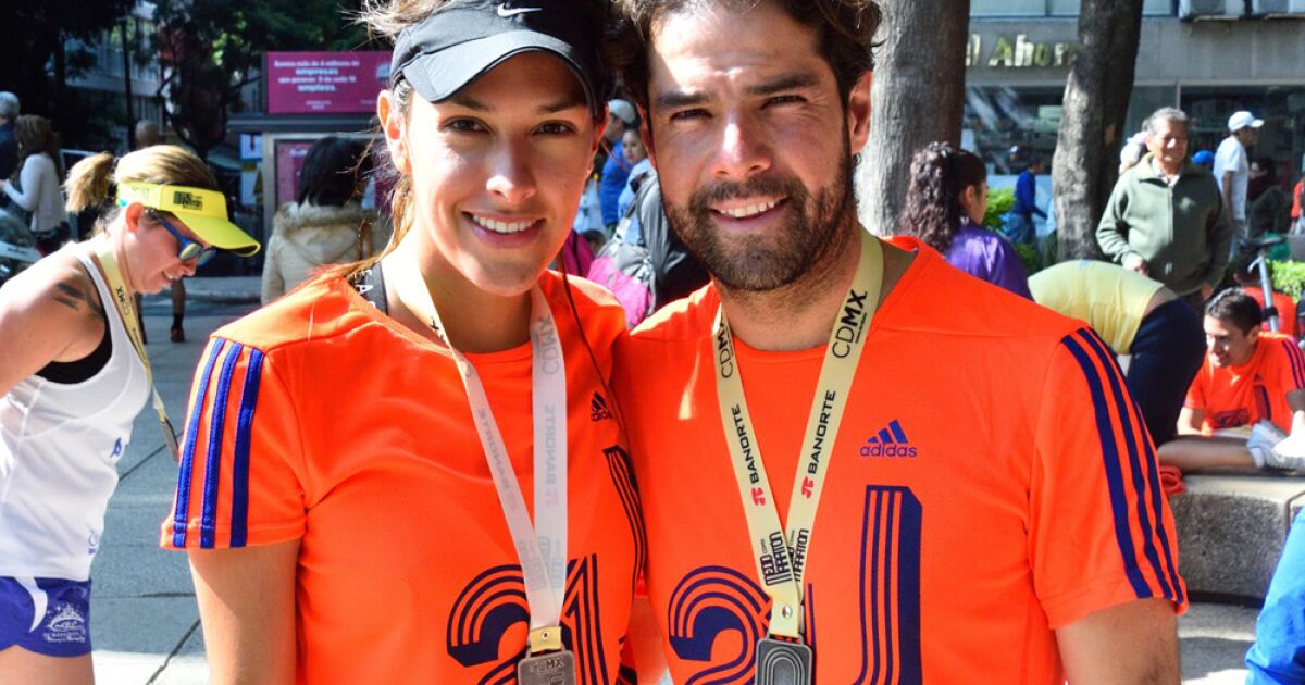 Mariana Arroyo y Fernando Ochoa en el medio maratón de la CDMX