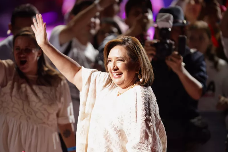 xochitl galvez consigue más votos que anaya y josefina