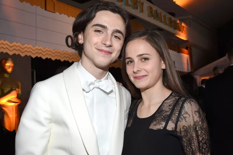 timothee-chalamet-pauline.jpg