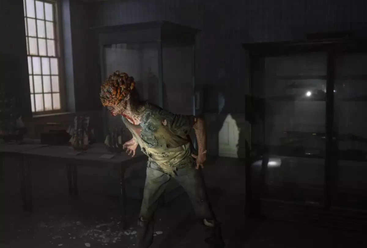 Foto de uno de los "corredores", etapa 1 de los zombis en The Last of Us.