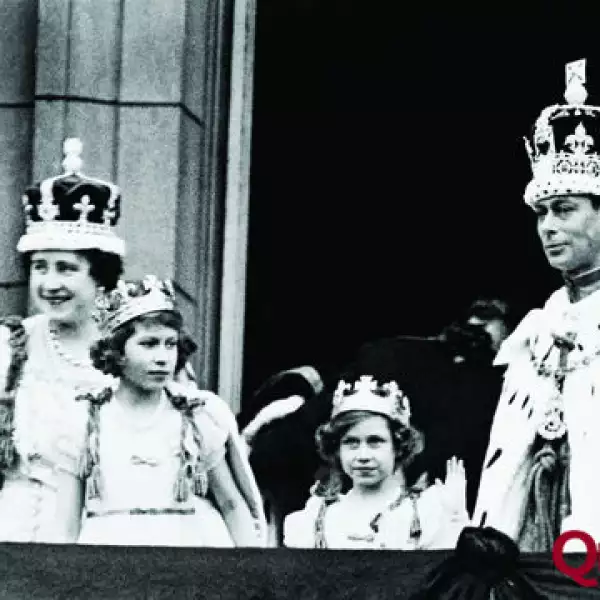 Reina Isabel I de Inglaterra (reina madre), Princesa Isabel II de Inglaterra, princesa Margarita de Inglaterra, Rey Jorge VI de Inglaterra