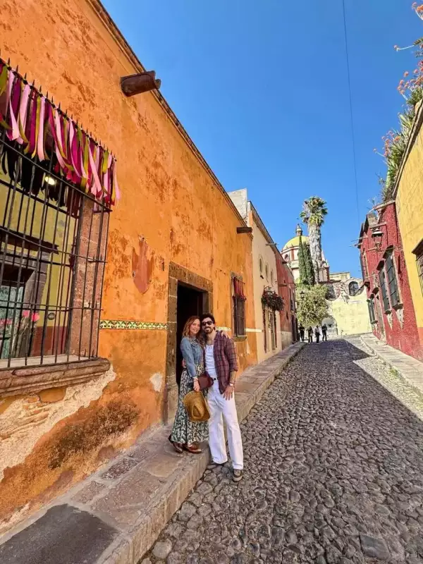Andrea Legarreta y Luis Carlos Origel