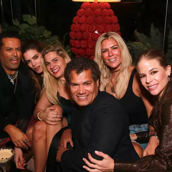 INAUGURACIÓN BLONDE