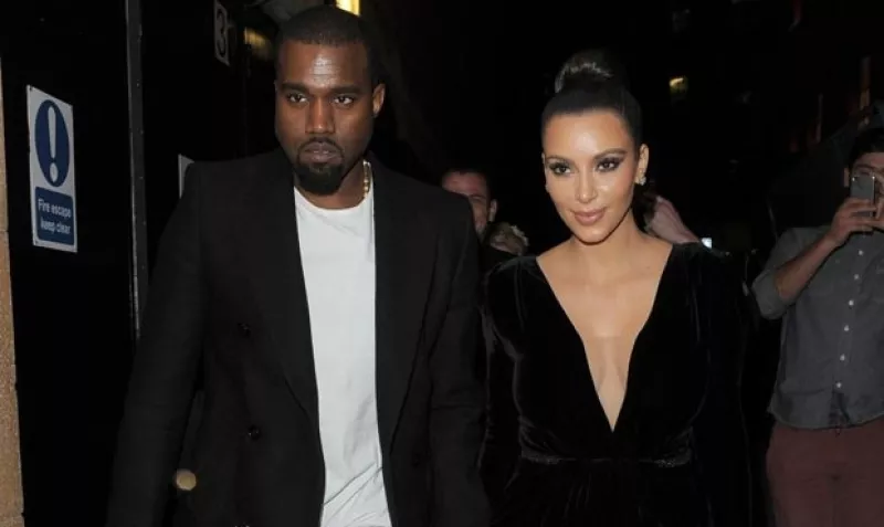 La pareja hizo una nueva escala de su viaje de recién casados en Punta Mita, Nayarit, donde, se dice, buscarán concebir a su segundo hijo.