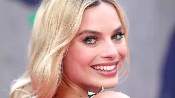 Margot Robbie.