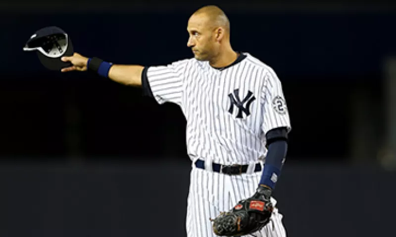 El primer sueldo de Derek Jeter con los Yankees fue de 130,000 dólares por temporada. (Foto: AFP)