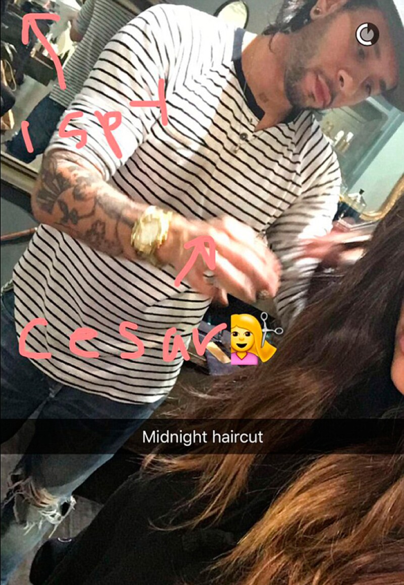 A través de Snapchat Kim documentó el proceso.