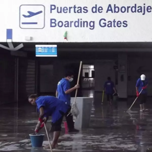 Acapulco turistas varados 4