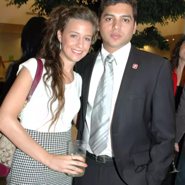 Presentación colchón Selther Lorena Ochoa