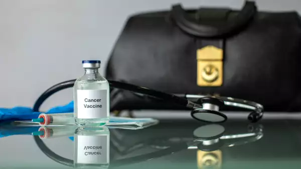 frasco de vacuna contra cancer