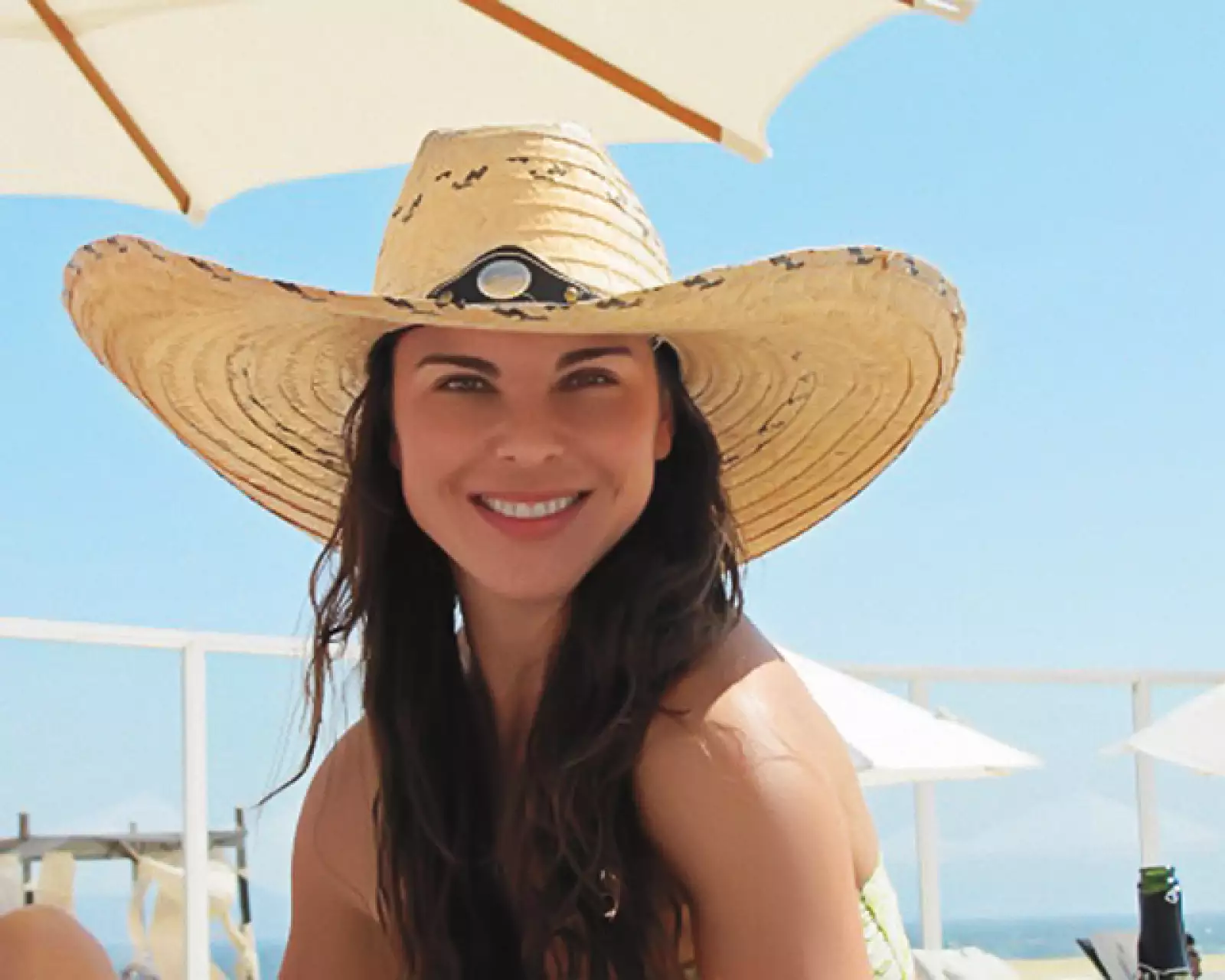 Kate del Castillo se divirtió mucho con sus mejores amigas.