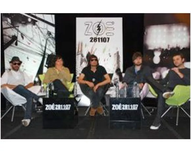 El grupo se presentará en el Festival Iberoamericano de Cultura Musical Vive Latino 2009 donde ofrecerán el show que se desprende de su disco 'Reptilectric'.