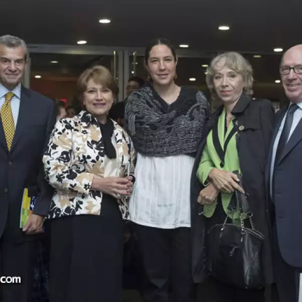 Jorge Canalis,Pilar Ortega,Jennifer Haza,Clara Ituarte y Fernando Ituarte