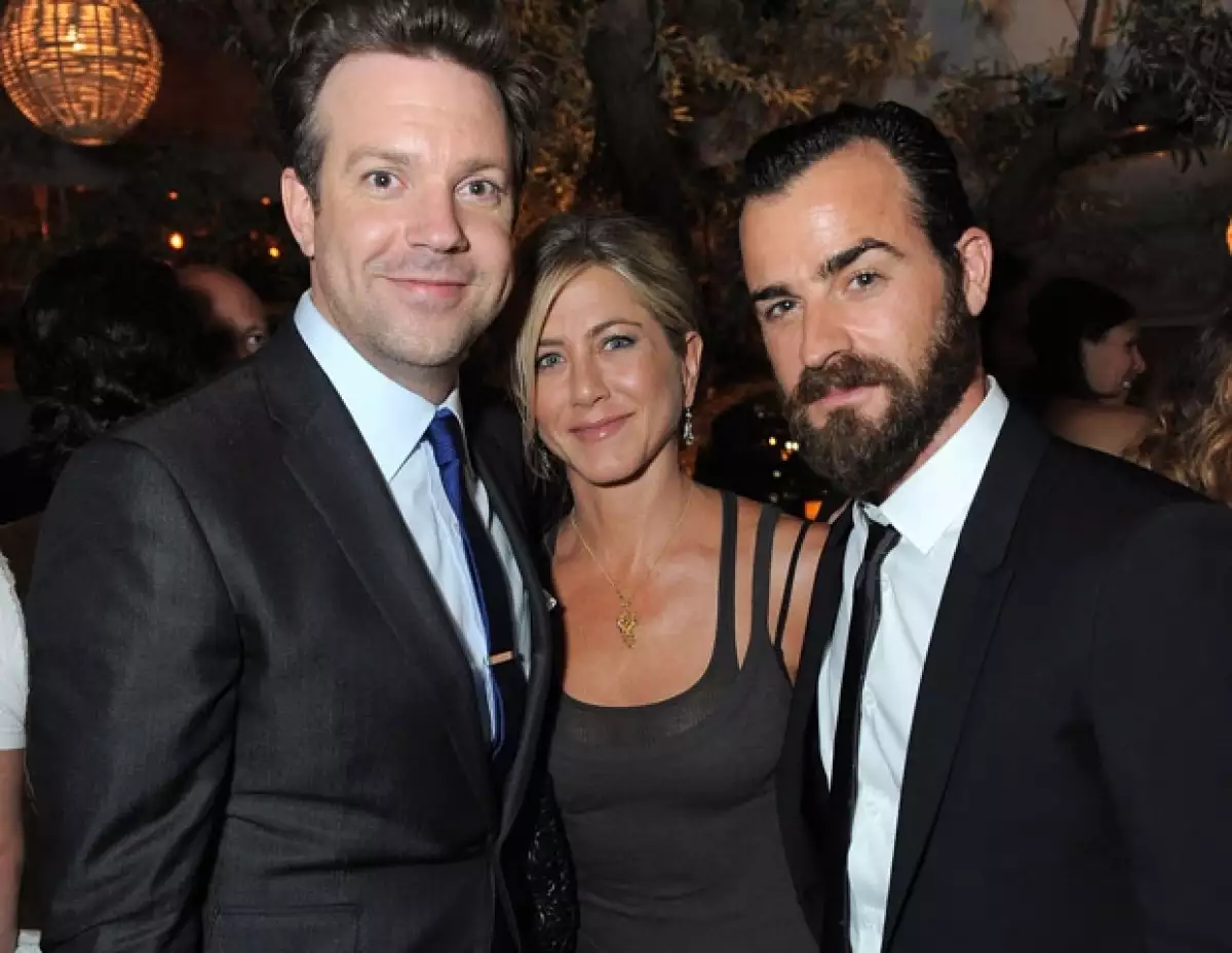Jason Sudeikis, Jennifer Aniston y Justin Theroux en la fiesta de Soho House.