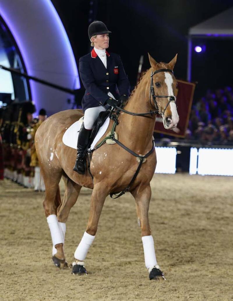 También desfiló en su caballo la hija de la princesa Anne y nieta de la reina Isabel II, Zara Tindall.