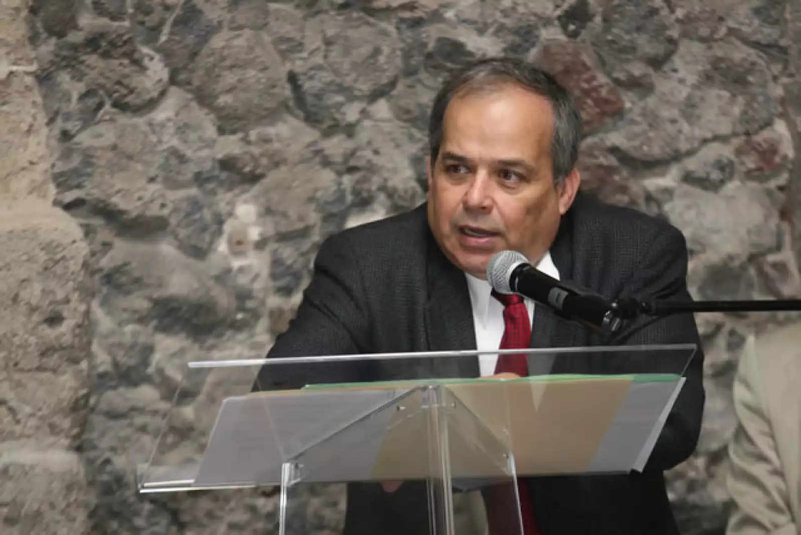 Homenaje a Jacobo Zabludovsky y Leon Davidoff.