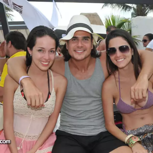 Odemaris Ruiz, Daniel Arenas y Mikaelle Gulusian