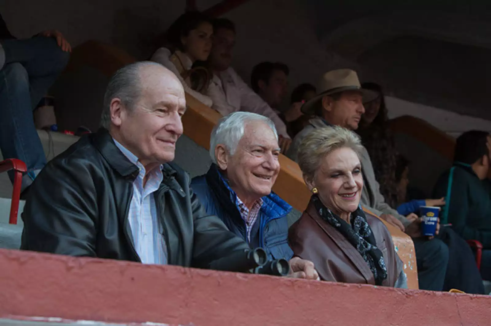 Antonio Cosío,Ciro Mucci,Monchita Cosío