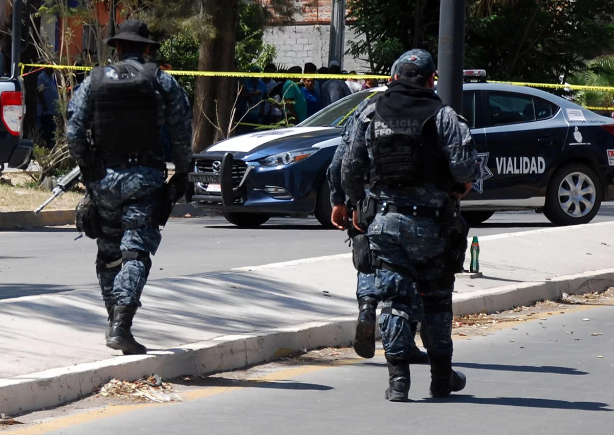 Mueren policías
