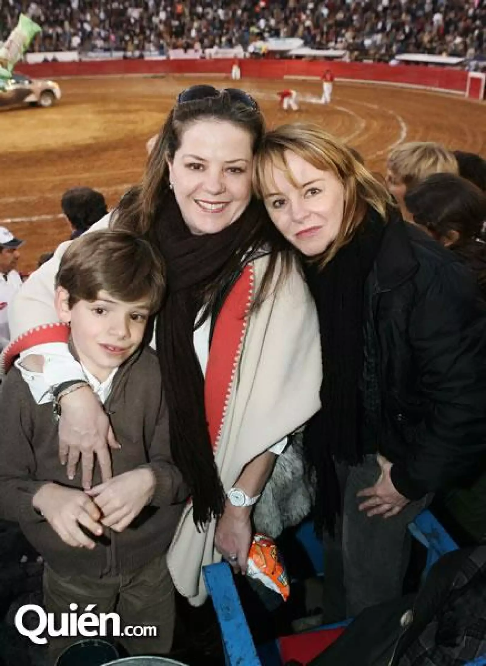 José Manuel Álvarez,Isabel,Mayte