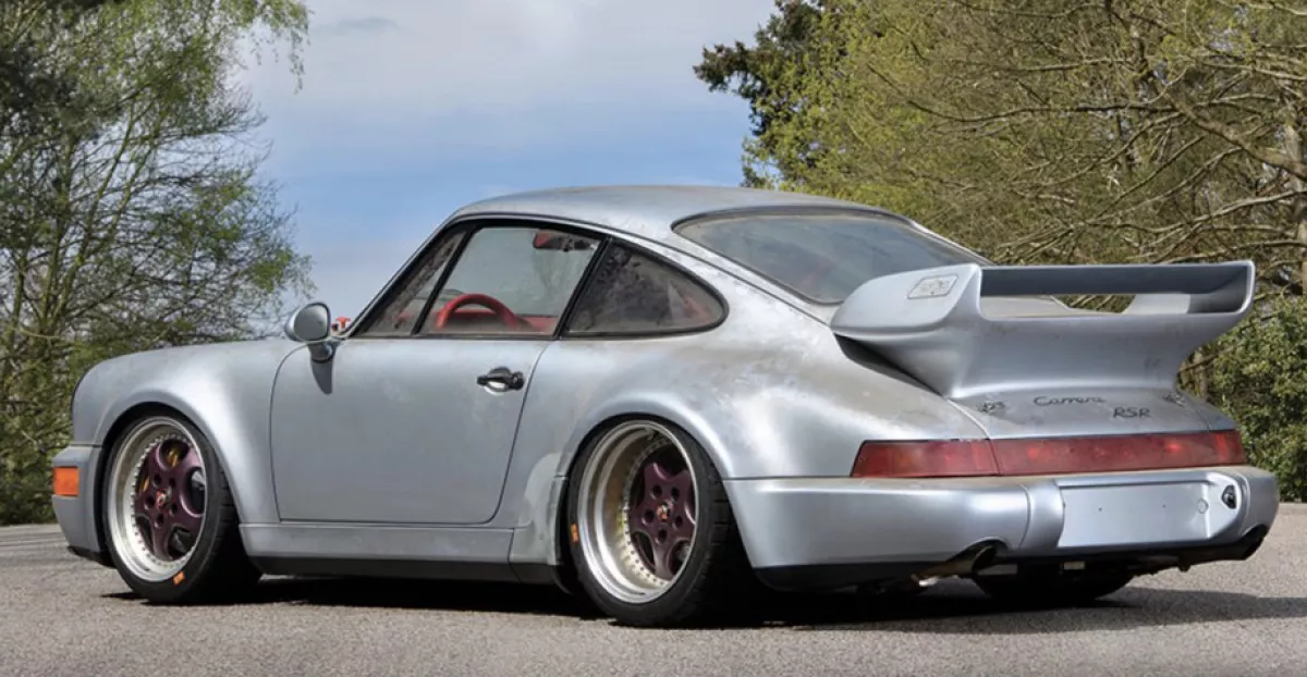 Porsche 911