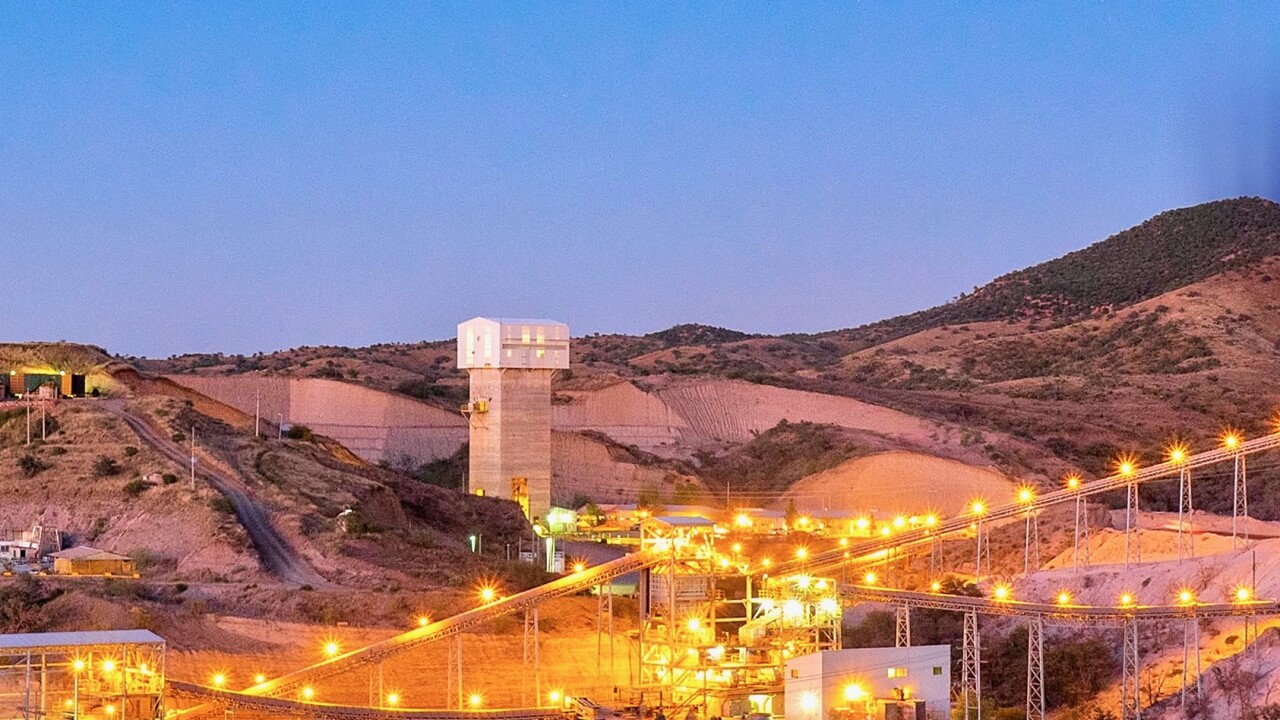 Peñoles pagará a CRT 659,489 pesos para usar espectro en minas de Guerrero