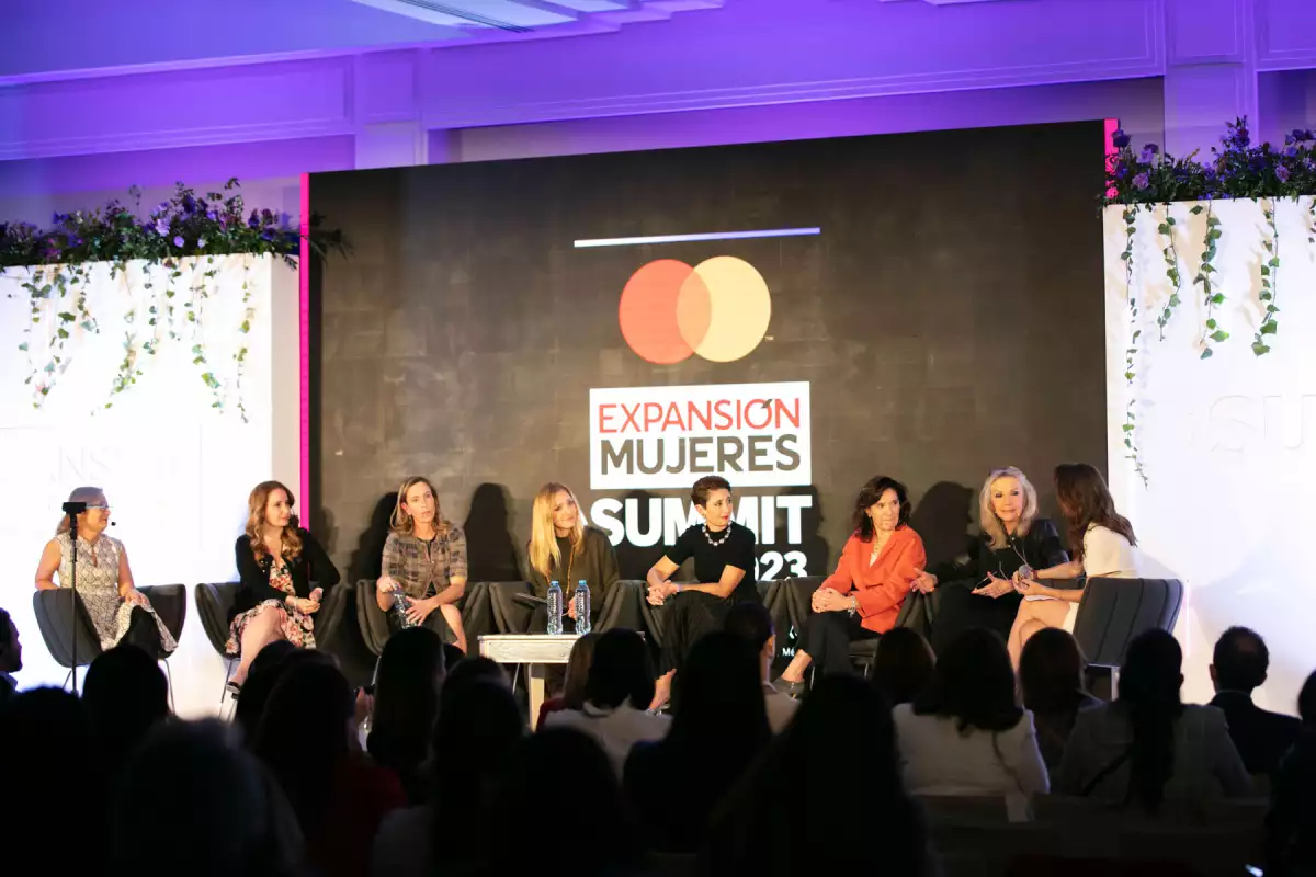 expansion mujeres summit