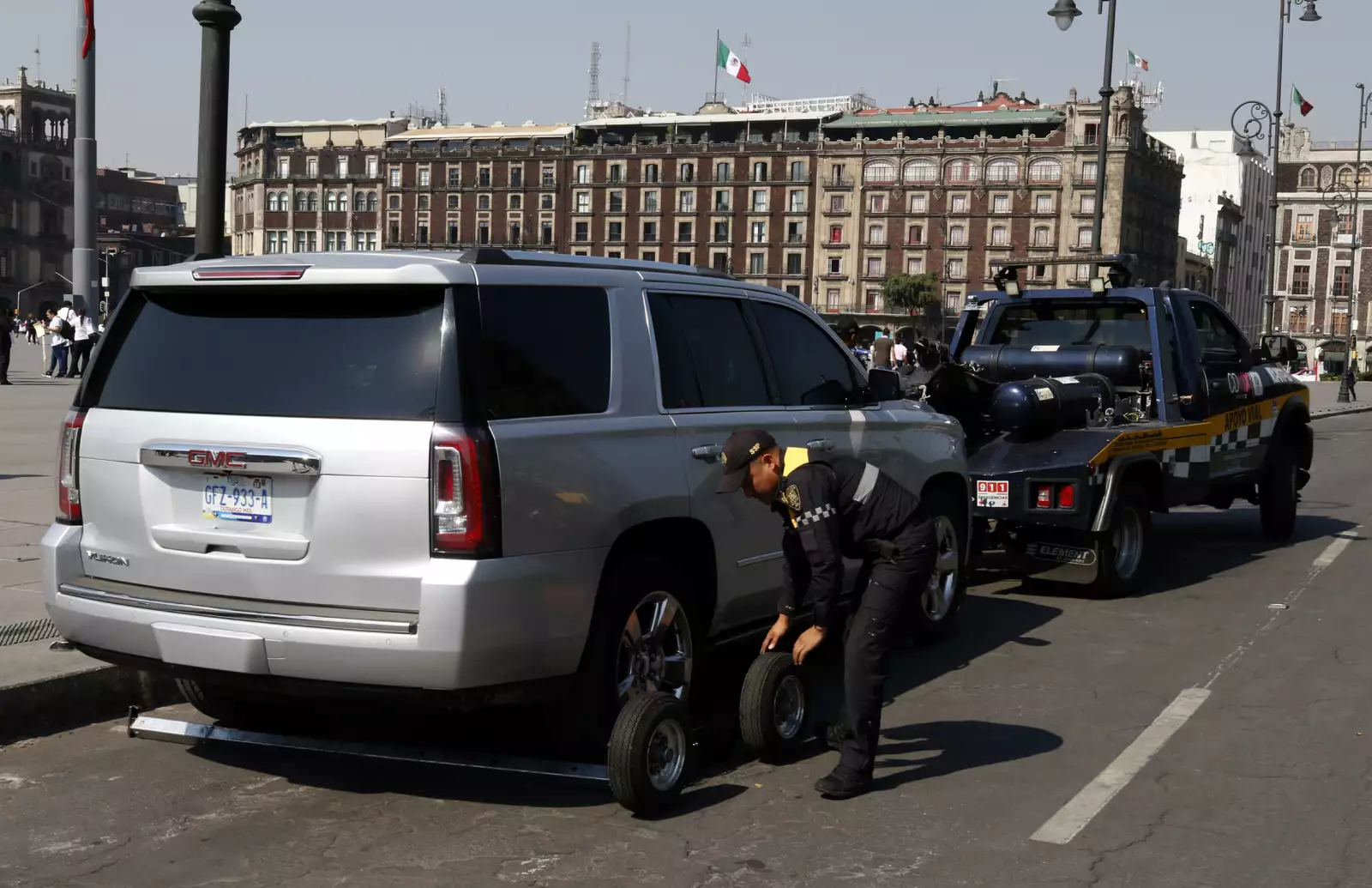 Se los llevó la grúa