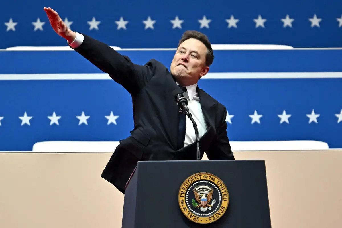Donald Trump está a favor de que Elon Musk compre TikTok