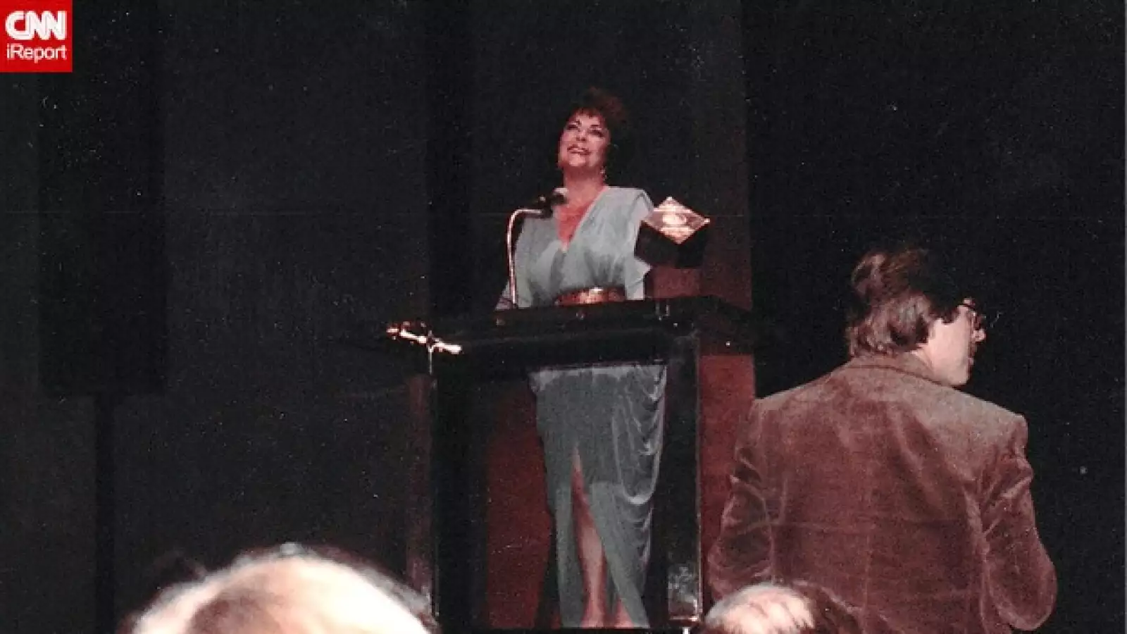 irpt-elizabeth-taylor2