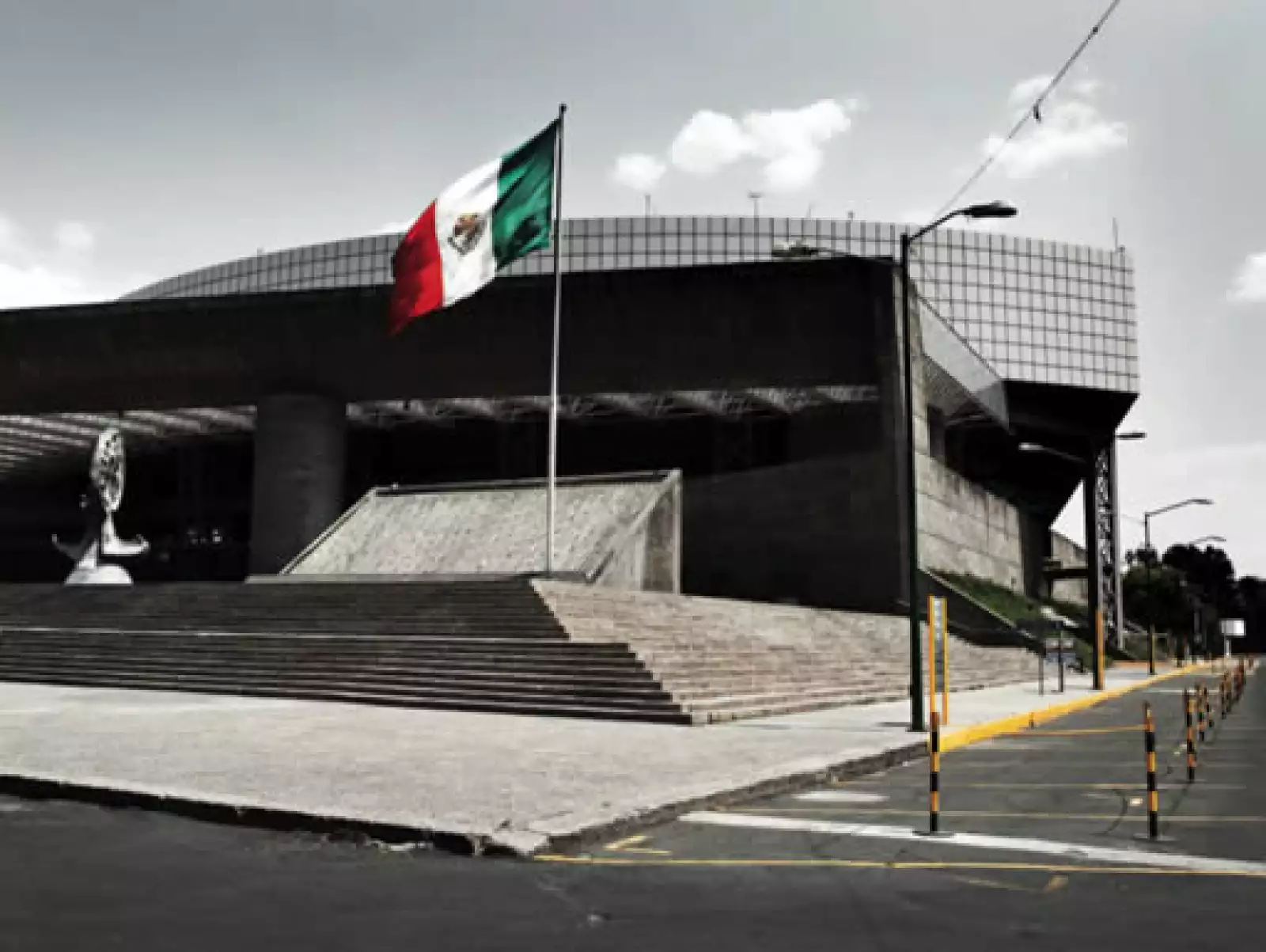 Ninguna celebridad engalanó el Auditorio Nacional.