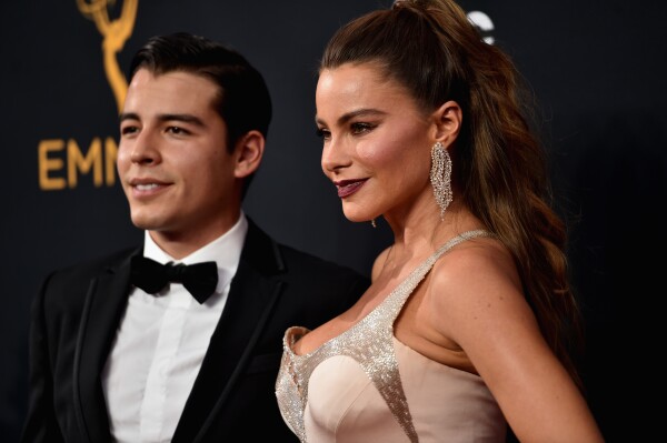 Manolo y Sofia Vergara