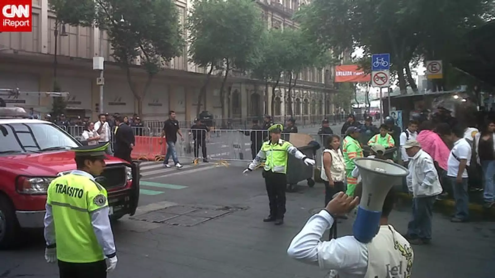 irpt-mccartneyzocalo3