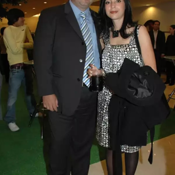 Presentación colchón Selther Lorena Ochoa