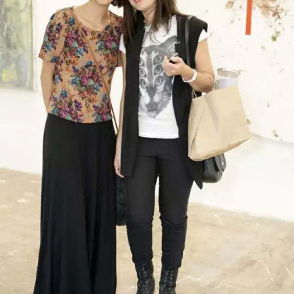 Iris Calderón y Fernanda Barba