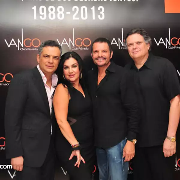 Juan Álvaro, Luz Elena, Eduardo y Polo Rubio
