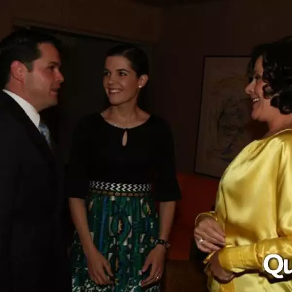 Civil Stephanie Coufal Leaño con Javier Álvarez Pintado