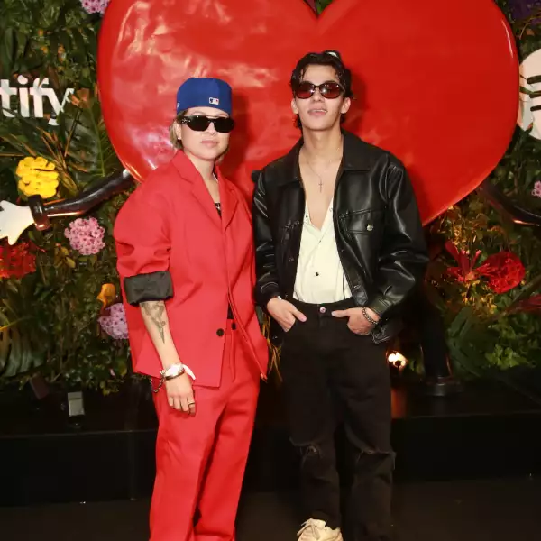 AFTER PARTY BAD BUNNY 