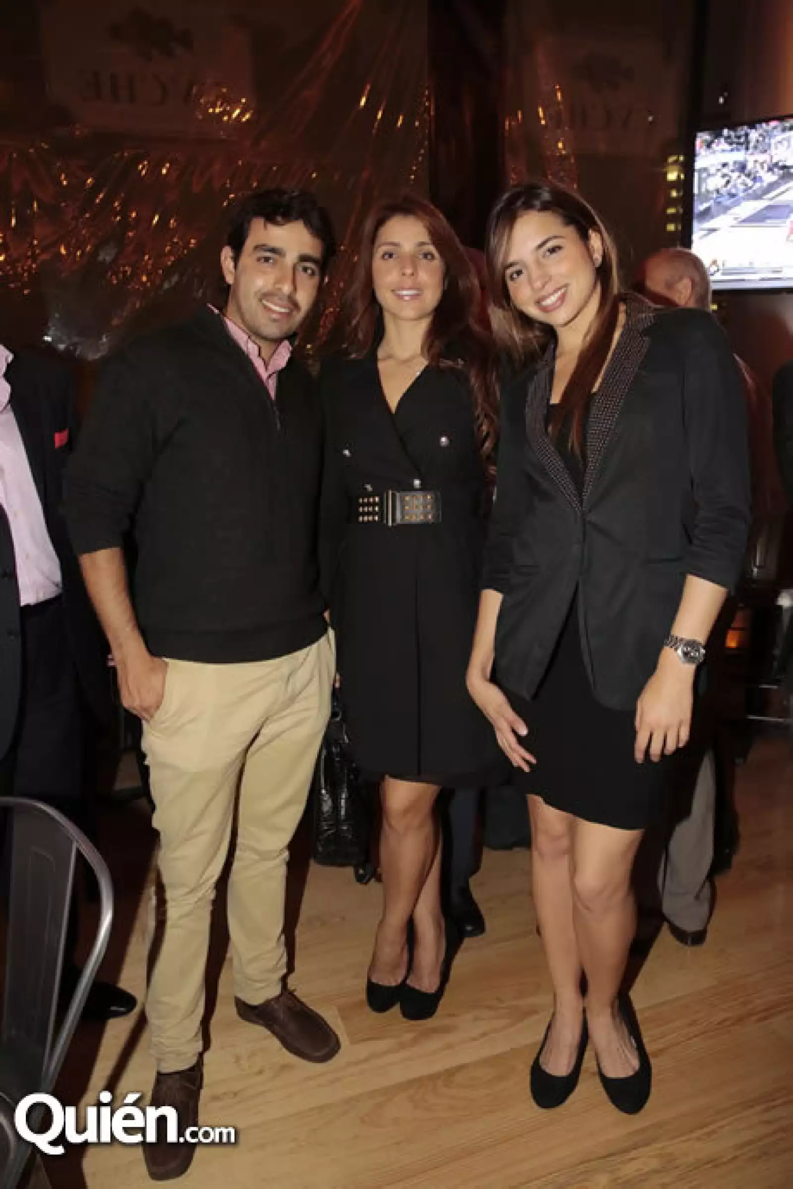 Sebastián Yepez,Carolina Yepez,Alicia Ochoa