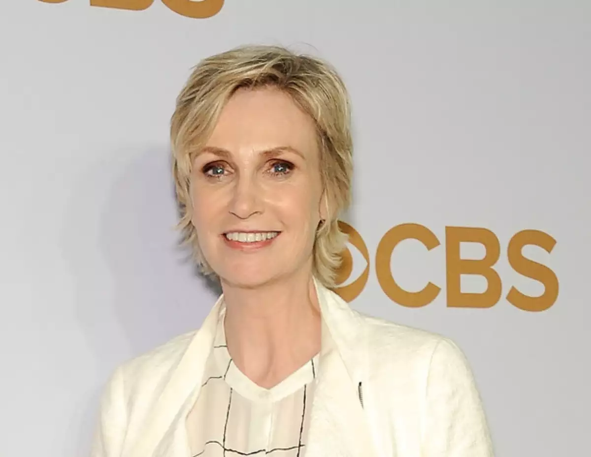 Jane Lynch