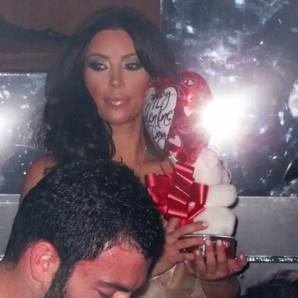 Kim Kardashian celebró el Día de San Valentín en el club Marquee en Las Vegas.