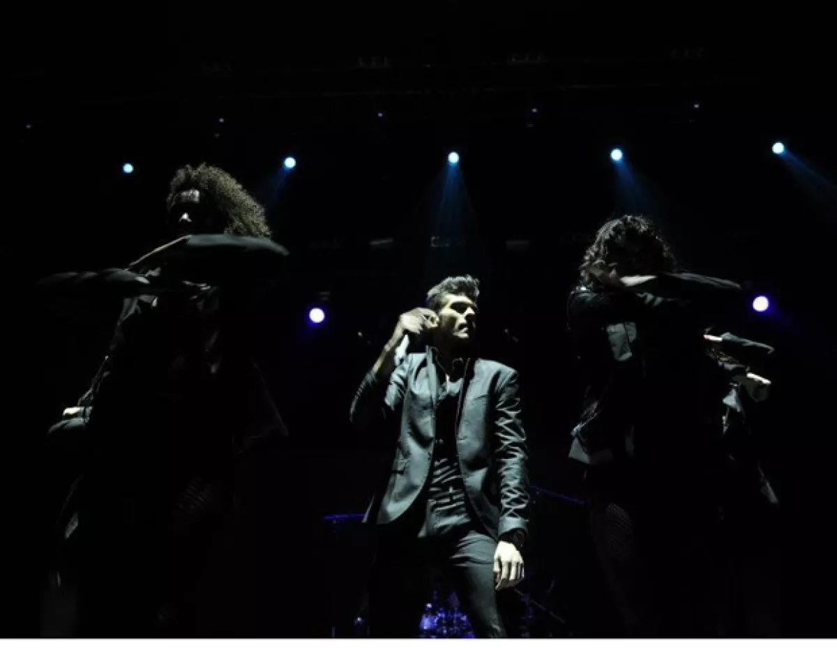 Masciarelli comenzó su incursión en la música a los 11 años en su natal Guadalajara.