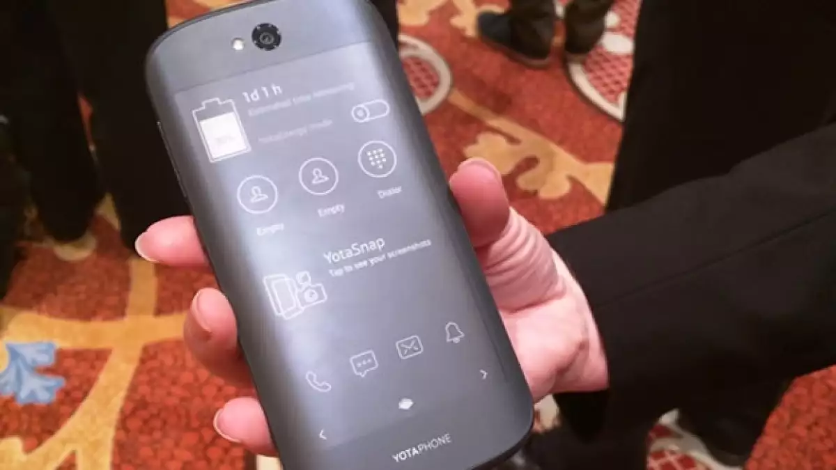 yotaphone 2 rusia smartphone
