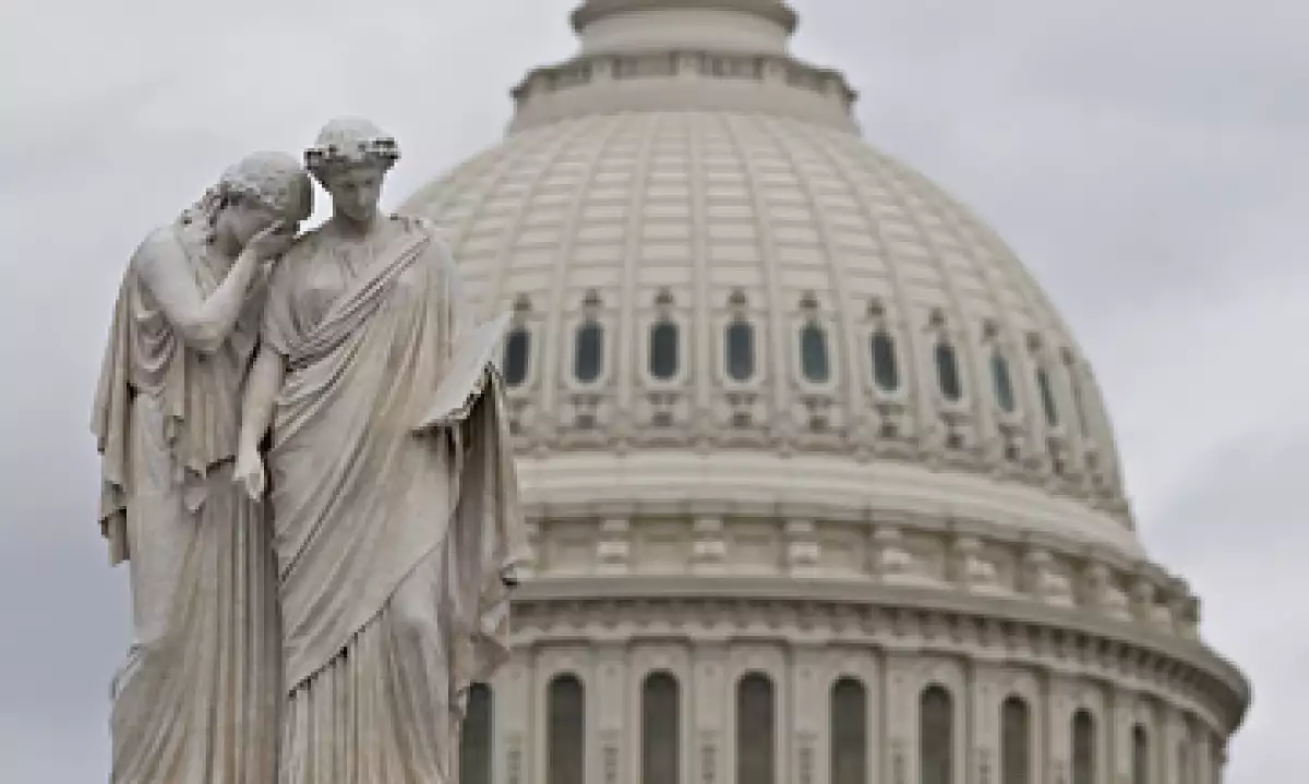 A los representantes se les pidió volver a Washington. (Foto: AP)