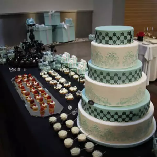 Postres del Jaso en el baby shower de Beatriz Sámano