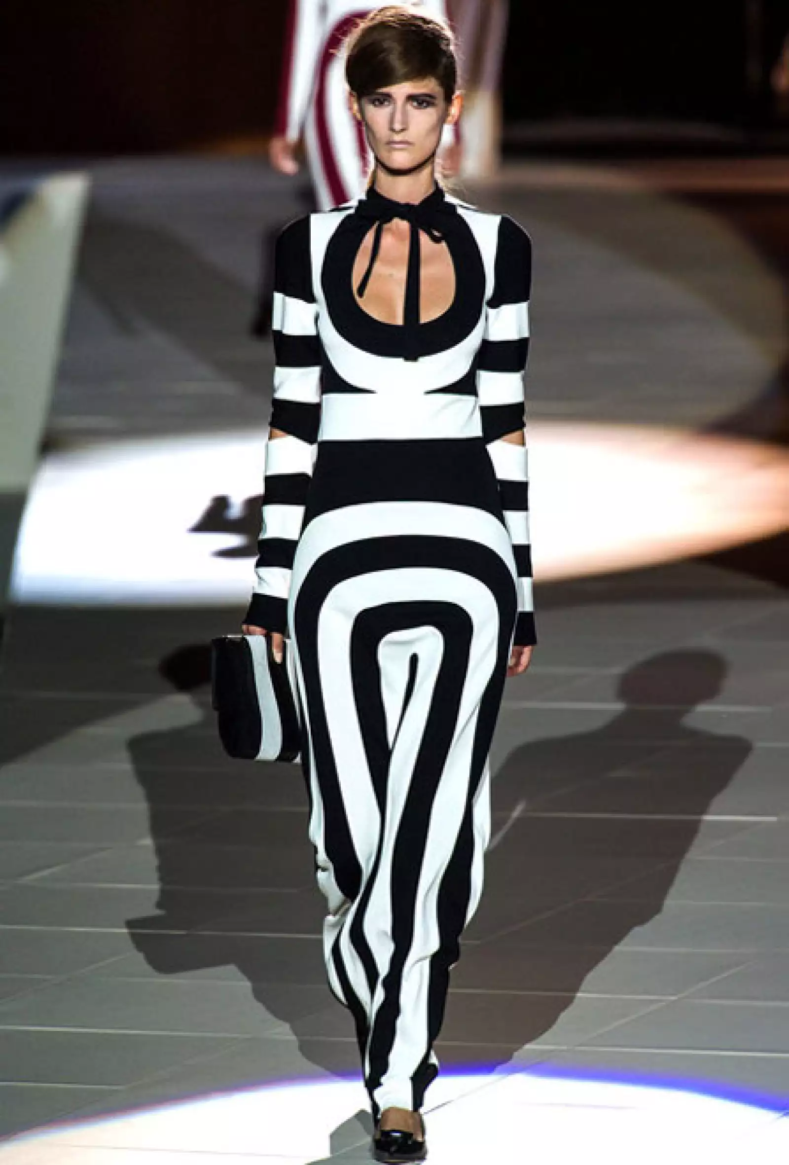 La colección Primavera-Verano 2013 evocó la década de los 60.