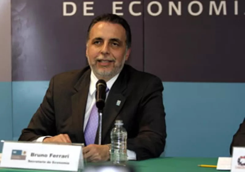 Los pronósticos de crecimiento económico van de 3.8% a 5%, según JP Morgan o Banamex, comentó Ferrari. (Foto: Notimex)